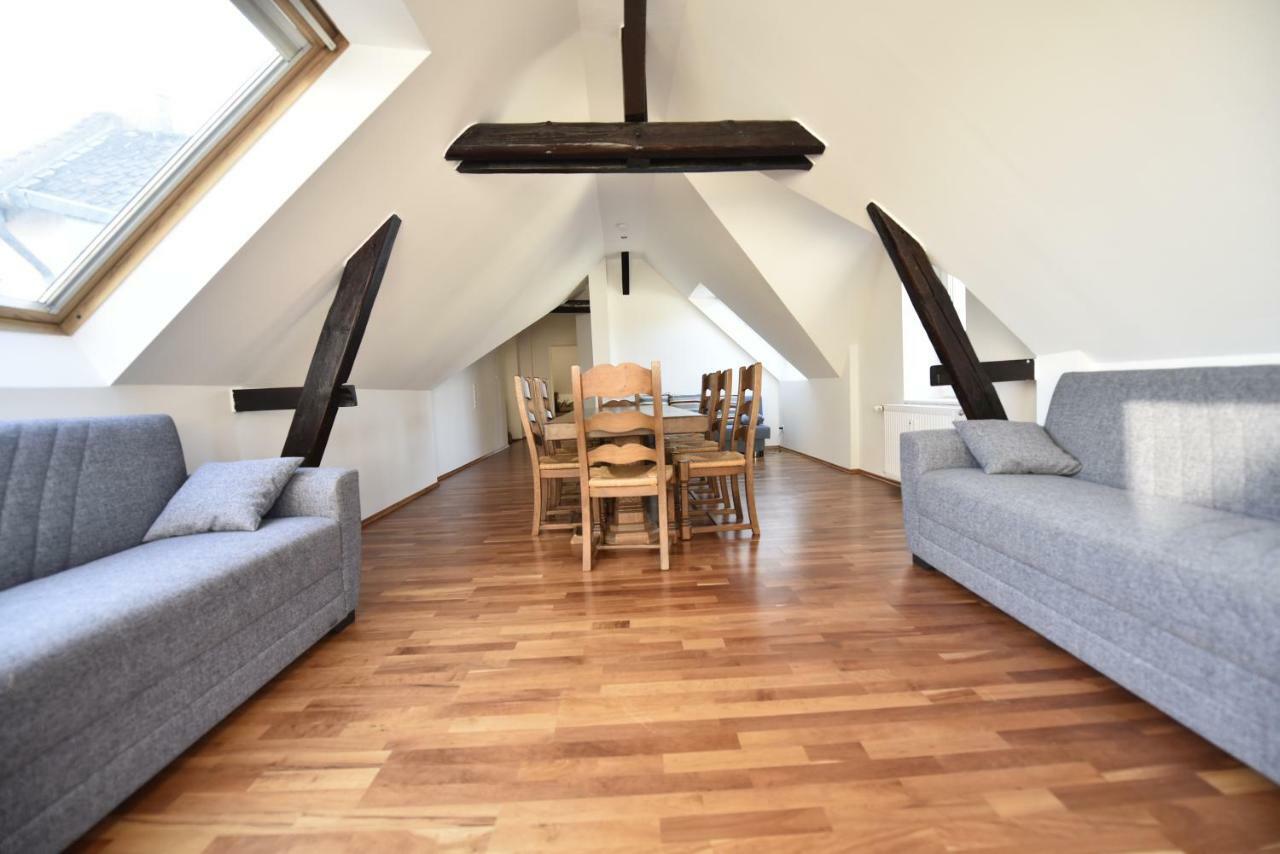 Apartment Liliencronstraße Düsseldorf