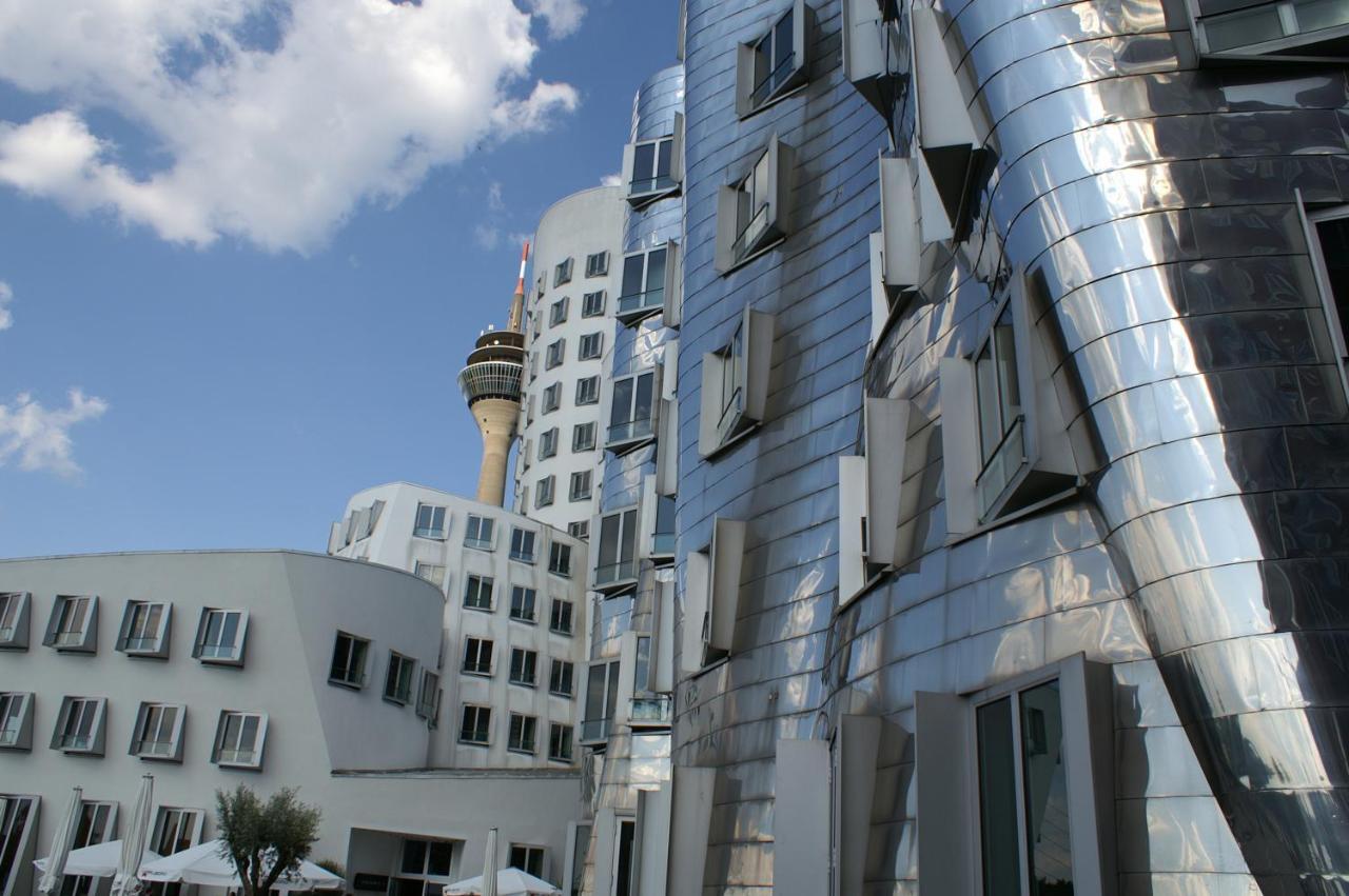 Apartment Liliencronstraße Düsseldorf